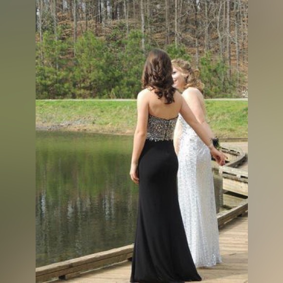 Ruby Fox Prom Dress - Picture 2 of 5